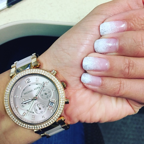 Michael Kors Women's Watch in Rose Gold with Crystal Accents - Picture 1 of 8